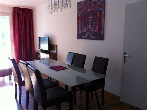 Govienna - Messe Appartement *